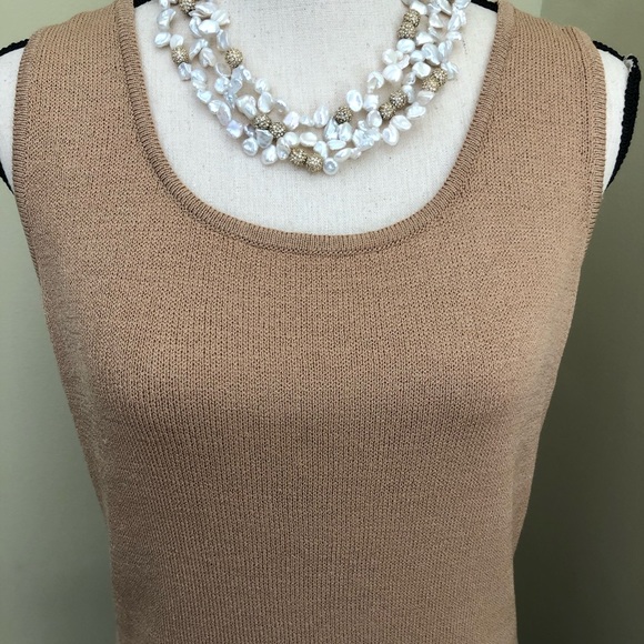 NWT St. John Santana knit sleeveless top Biscuit - Picture 3 of 8